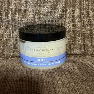 Bath & Body Works Aromatherapy Lavender Vanilla Body Scrub